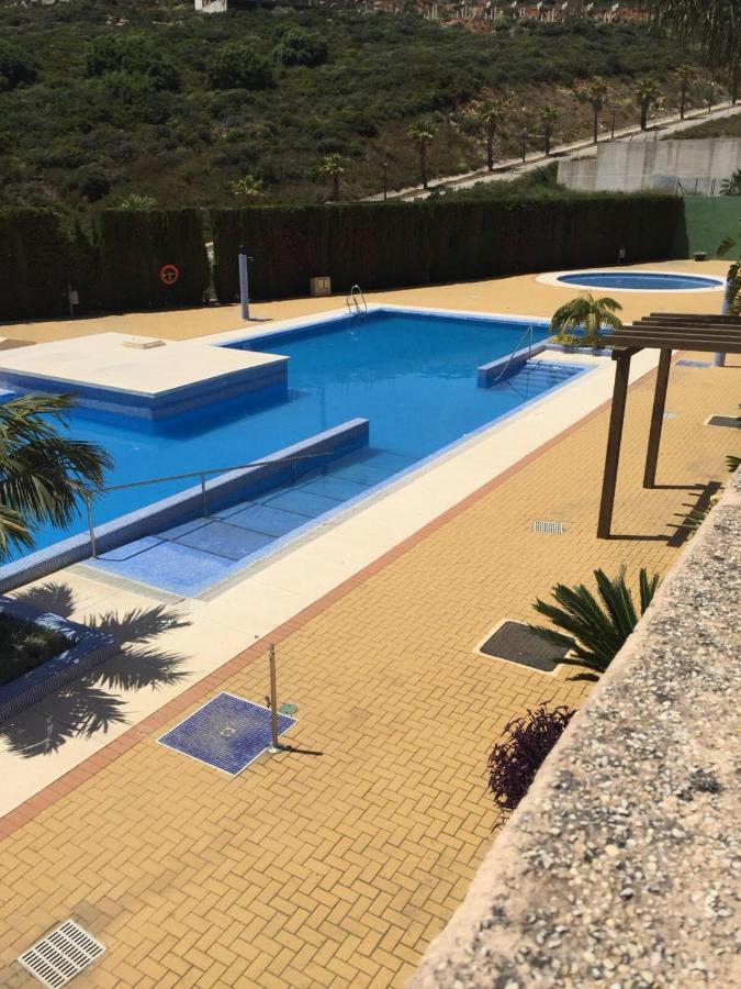 شقة Bonito Apartamento En Alcaidesa Con Piscina المظهر الخارجي الصورة